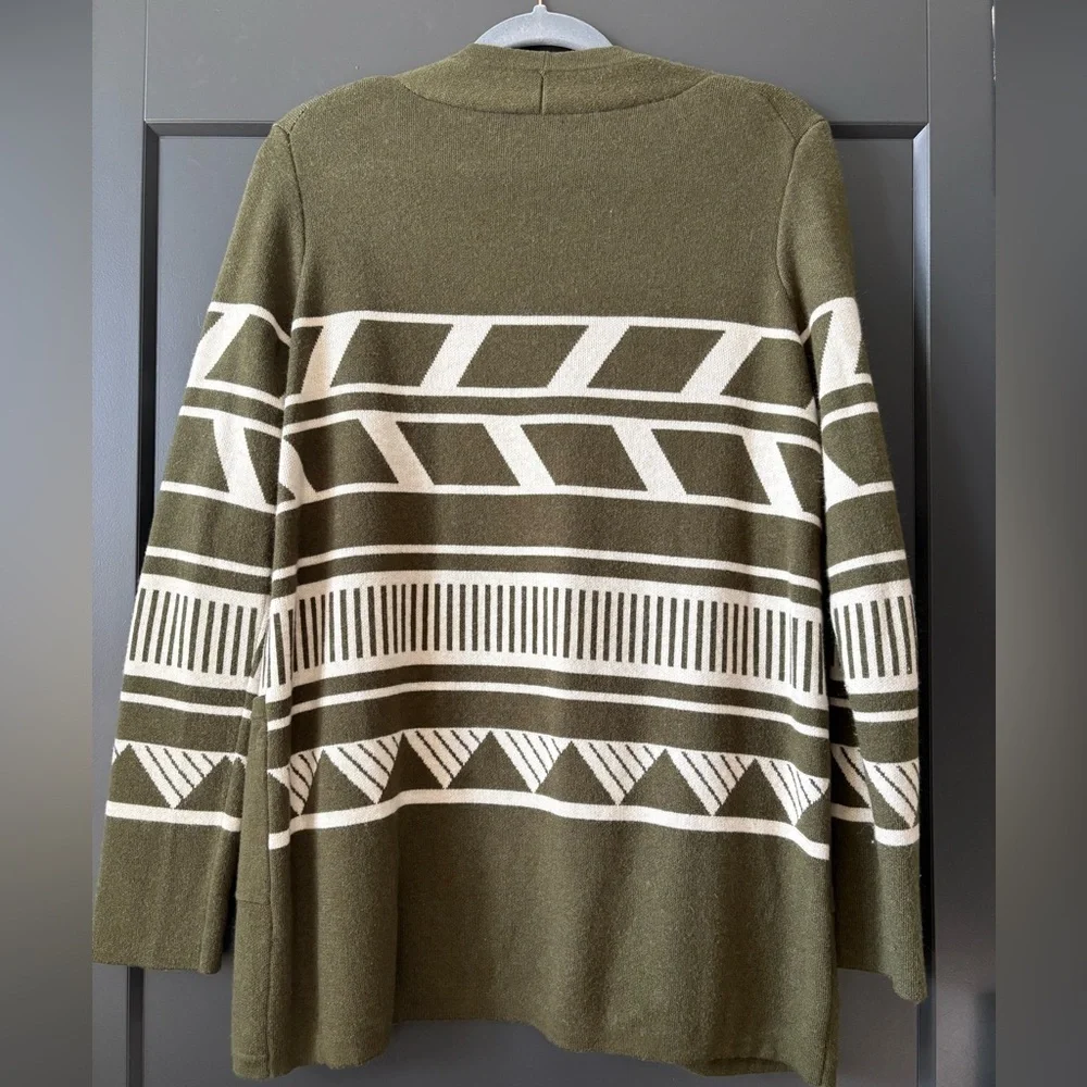 Pixley Olive and White Patterned Cardigan - Picture 4 of 6